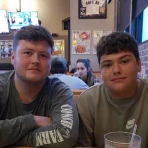 Meet your Posher, Logan